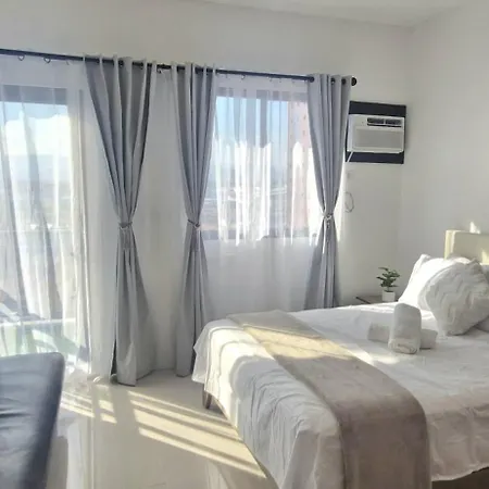 The Crib At Royal Oceancrest Mactan