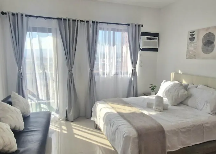 The Crib At Royal Oceancrest Mactan 3*